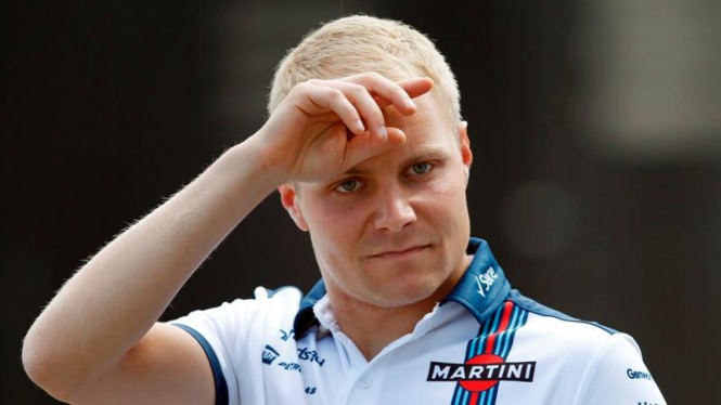 Valtteri Bottas akhirnya merapat ke Mercedes.