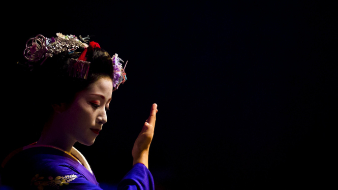 Geisha di pameran Seni Aquarium