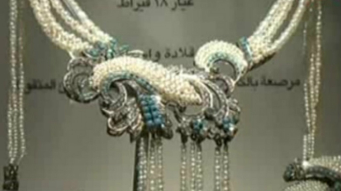 Koleksi perhiasan mewah di Dubai.