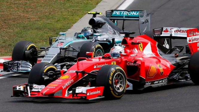 Ferrari dan Mercedes saling salip di GP Hungaria