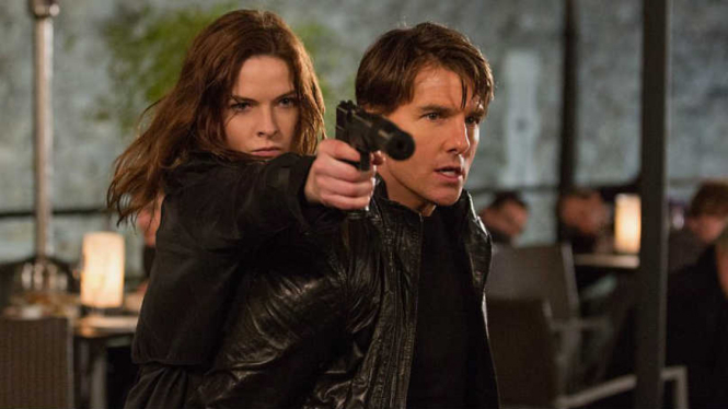 Aksi Tom Cruise di film Mission Impossible 