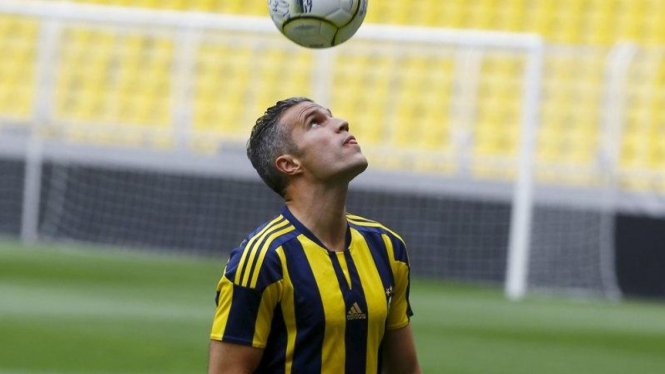 Penyerang Fenerbahce, Robin van Persie