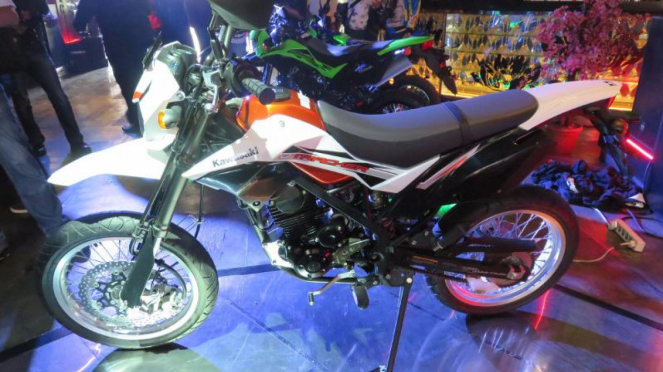 Kawasaki D-Tracker 2015.