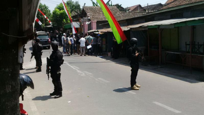 Polisi: Tiga Teroris Solo Siap Ledakkan Bom saat 17 Agustus