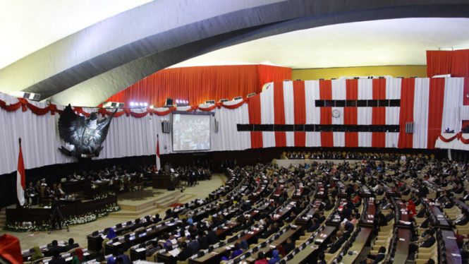 Sidang Paripurna DPR di Kompleks Parlemen, Jakarta.