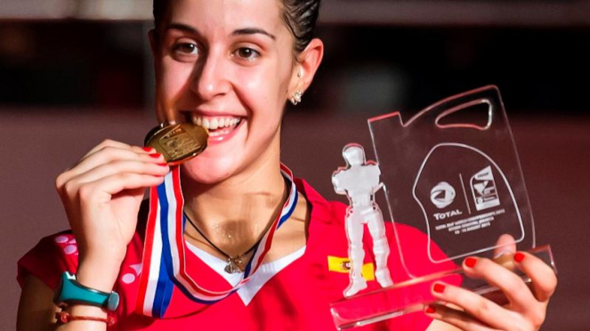 Pebulutangkis Carolina Marin saat juarai Kejuaraan Dunia 2015