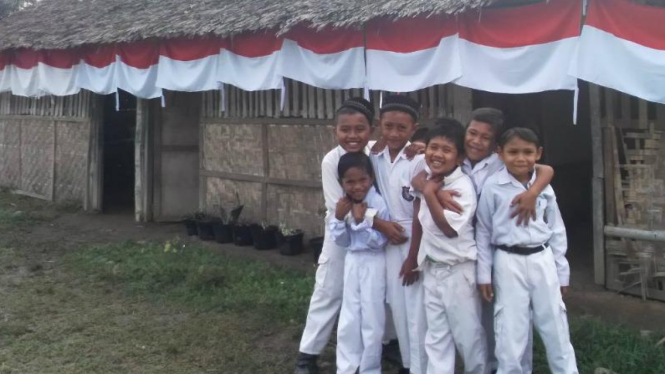 Sekolah 'Laskar Pelangi' di Aceh