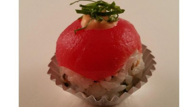 Cupcake sushi