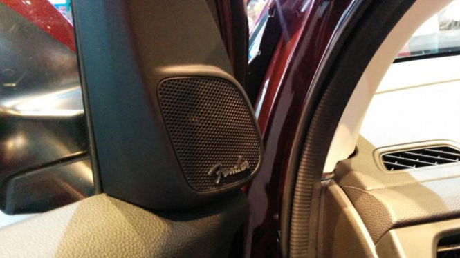 Speaker Honda CR-V 2.4L Prestige Fender Audio.