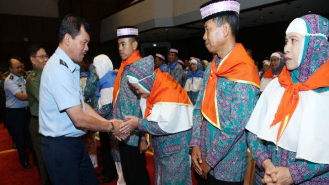 Mabes TNI berangkatkan calon jemaah haji