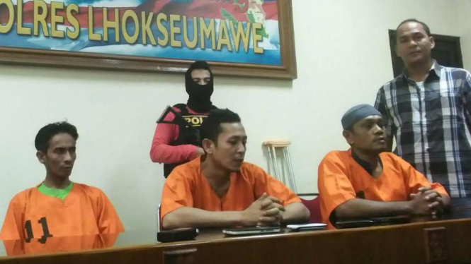 Anggota komplotan Din Minimi Aceh menyerahkan diri