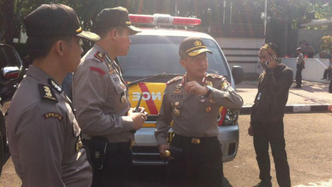 Kapolda Metro Jaya, Irjen Tito Karnavian memantau pengamanan demo buruh