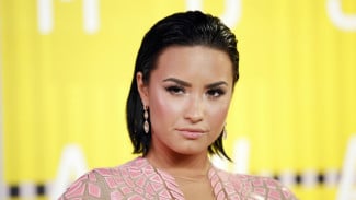 Demi Lovato Terang-terangan Mengaku Tak Suka Taylor Swift