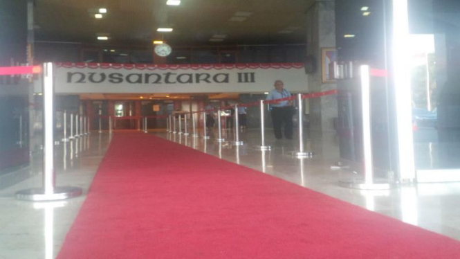 Karpet merah menuju ruang pimpinan DPR