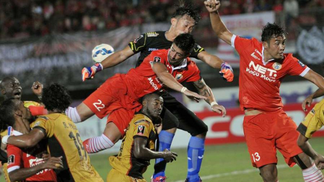 Persija Jakarta vs Mitra Kukar