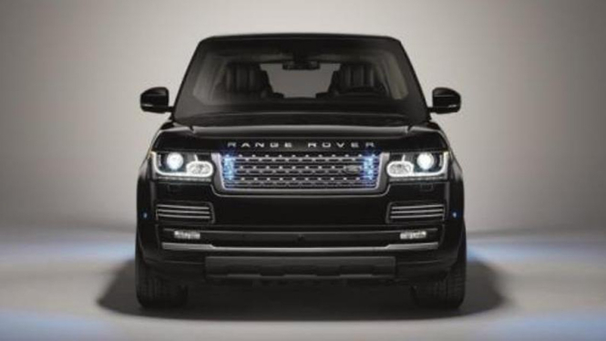 Range Rover Sentinel.