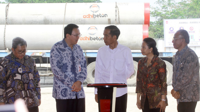 Presiden Joko Widodo Saat Menghadiri Groundbreaking Light Rail Transit (LRT)