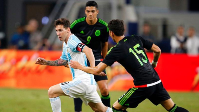 Penyerang Argentina, Lionel Messi di laga melawan Meksiko