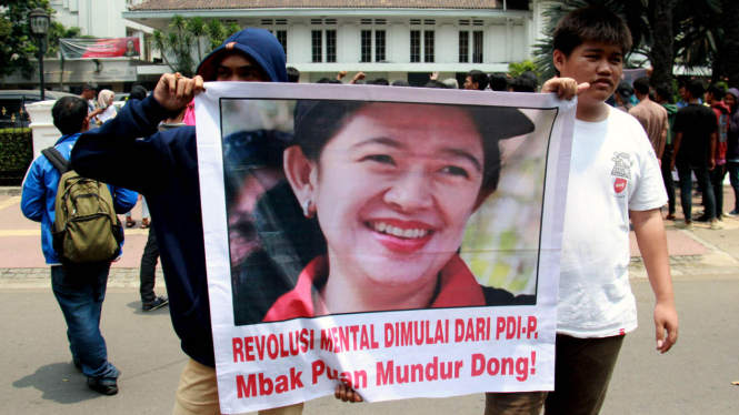Tuntut Puan Maharani Mundur dari Anggota DPR