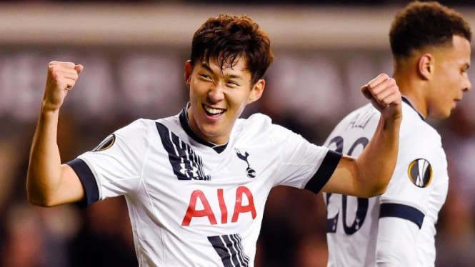 Pemain Tottenham Hotspur, Heung-Min Son usai mencetak gol