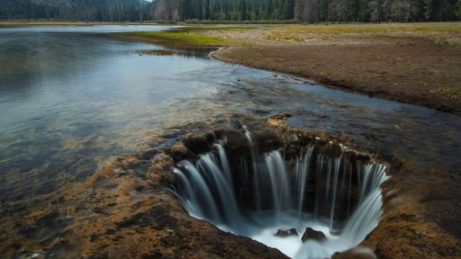 Lost Lake