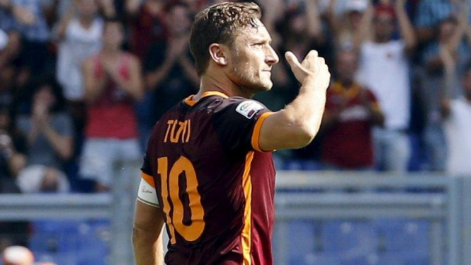 Kapten AS Roma. Fransesco Totti