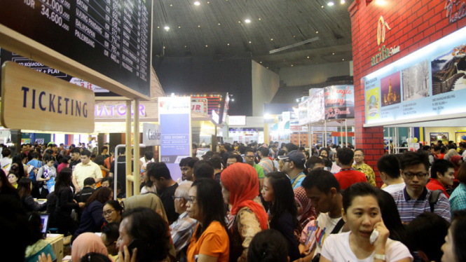Garuda Indonesia Travel Fair 2015