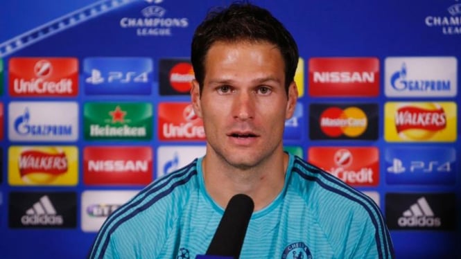 Penjaga gawang Chelsea, Asmir Begovic