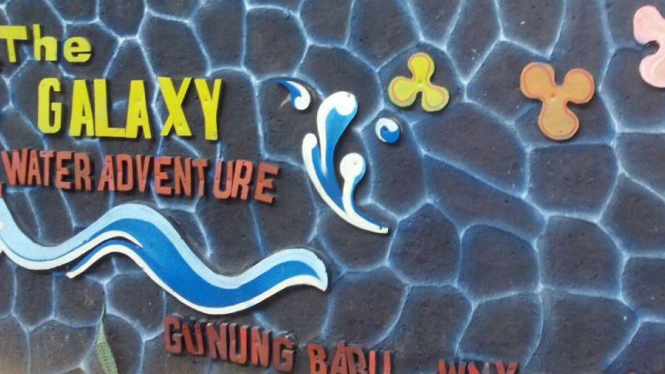 Objek wisata The Galaxy Water Adventure Gunungbaru, Waykanan.