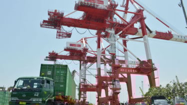 Tanzuk está acelerando la carga y descarga de contenedores en el puerto de Perak