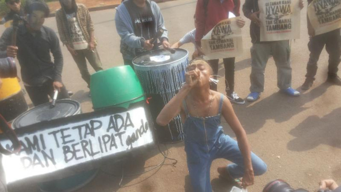 Aksi solidaritas terhadap Salim Kancil di Istana Negara