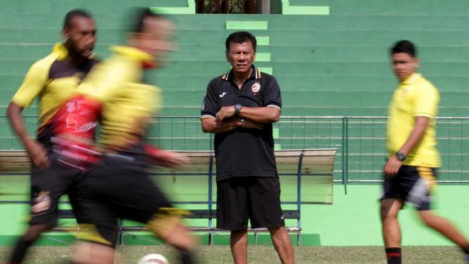 Pelatih Sriwijaya FC, Benny Dollo