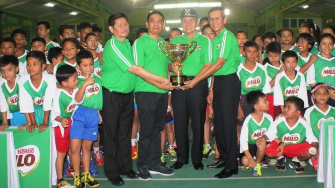 Pembukaan Milo School Competition Padang.
