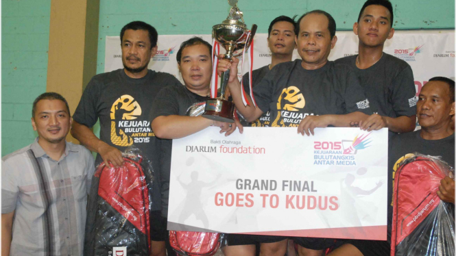 TVRI, juara bulutangkis antarmedia zona Jawa.