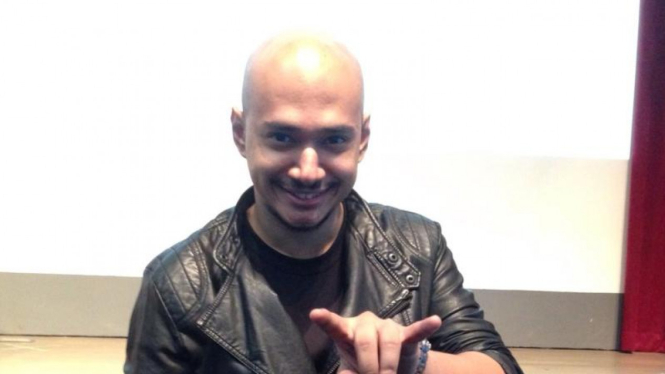 Husein Idol mengenang kisah dengan Ayu Ting Ting