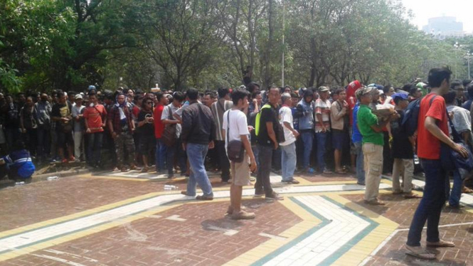 Antrian tiket di SUGBK, Senayan.