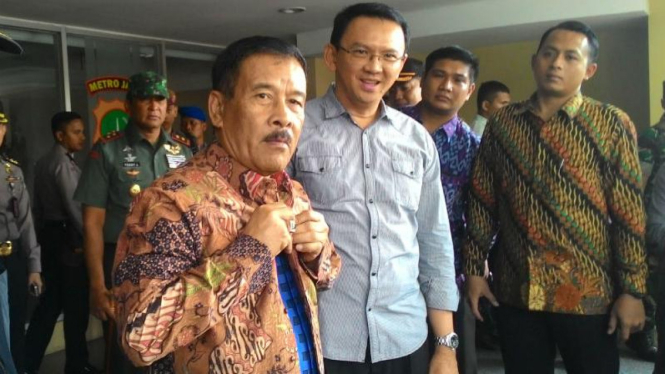 Manajer Persib Bandung Umuh Muchtar bersama Ahok