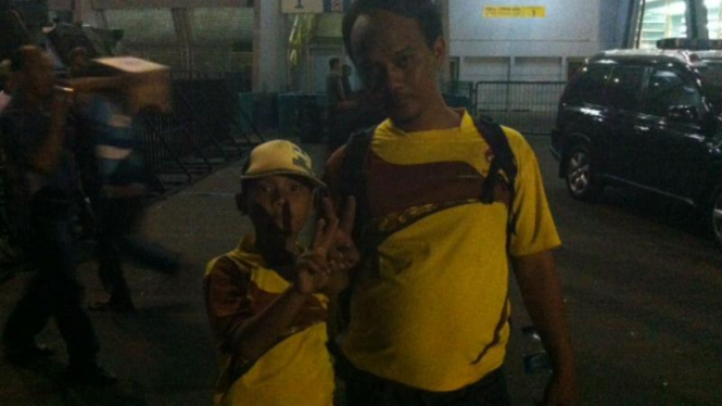 Nanang Febriyanto bersama anaknya di SUGBK