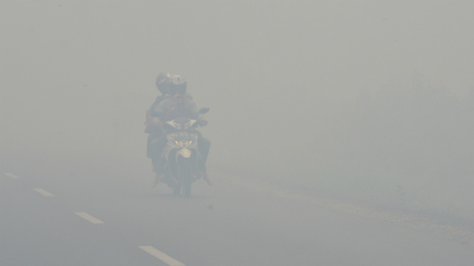 Kabut asap di Kalimantan Tengah.
