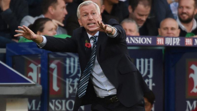 Manajer Crystal Palace, Alan Pardew.