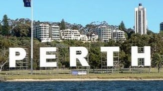 Lucifer Berada di Australia