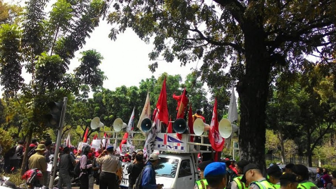 Demo Ahok