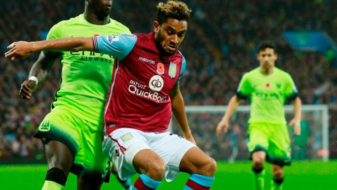 Bek Aston Villa, Jordan Amavi (kanan)