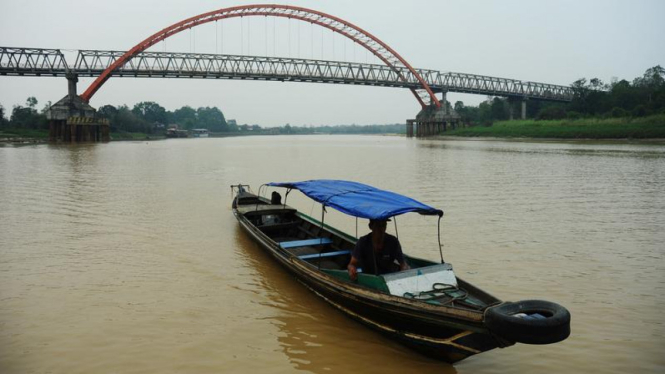 Perahu tradisional di Indonesia