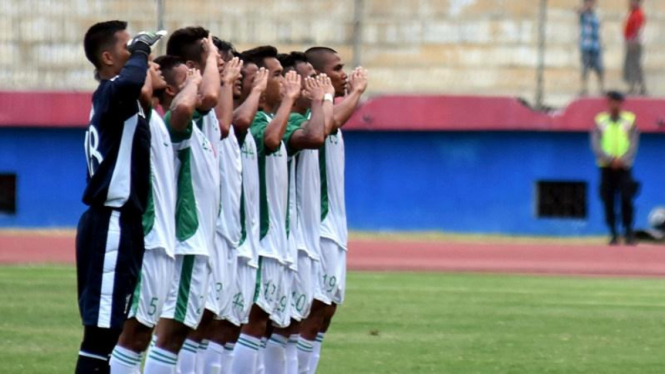 Selebrasi gol PS TNI di Piala Jenderal Sudirman