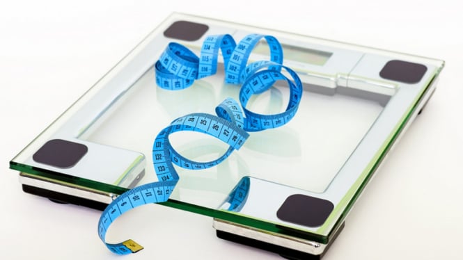 Ilustrasi diet/menurunkan berat badan.