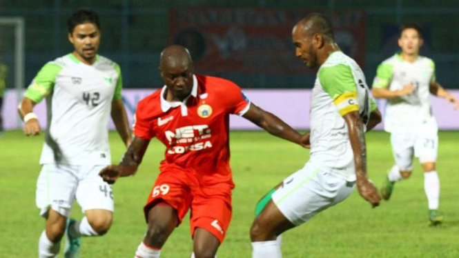 Pemain Persija Jakarta, Emmanuel 'Pacho' Kenmogne