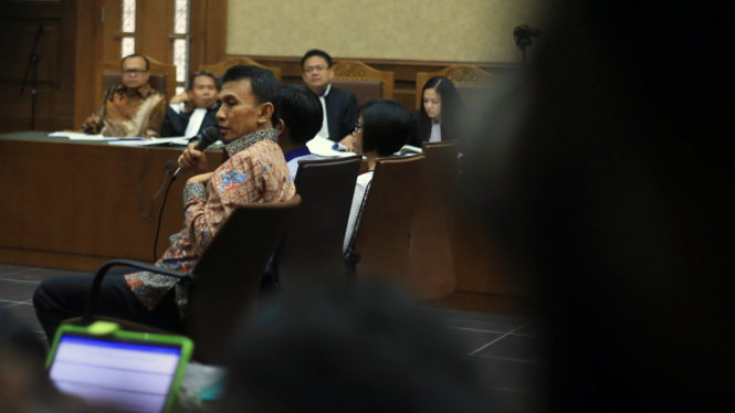 Gubernur nonaktif Sumatera Utara, Gatot Pujo Nugroho