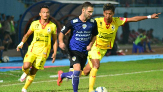 Pemain Arema Cronus, Anthoni Espinosa Mossi