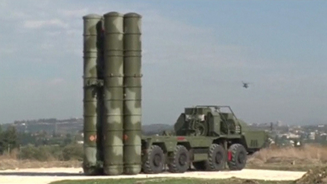 pemerintah Rusia kirimkan rudal s-400 di Suriah